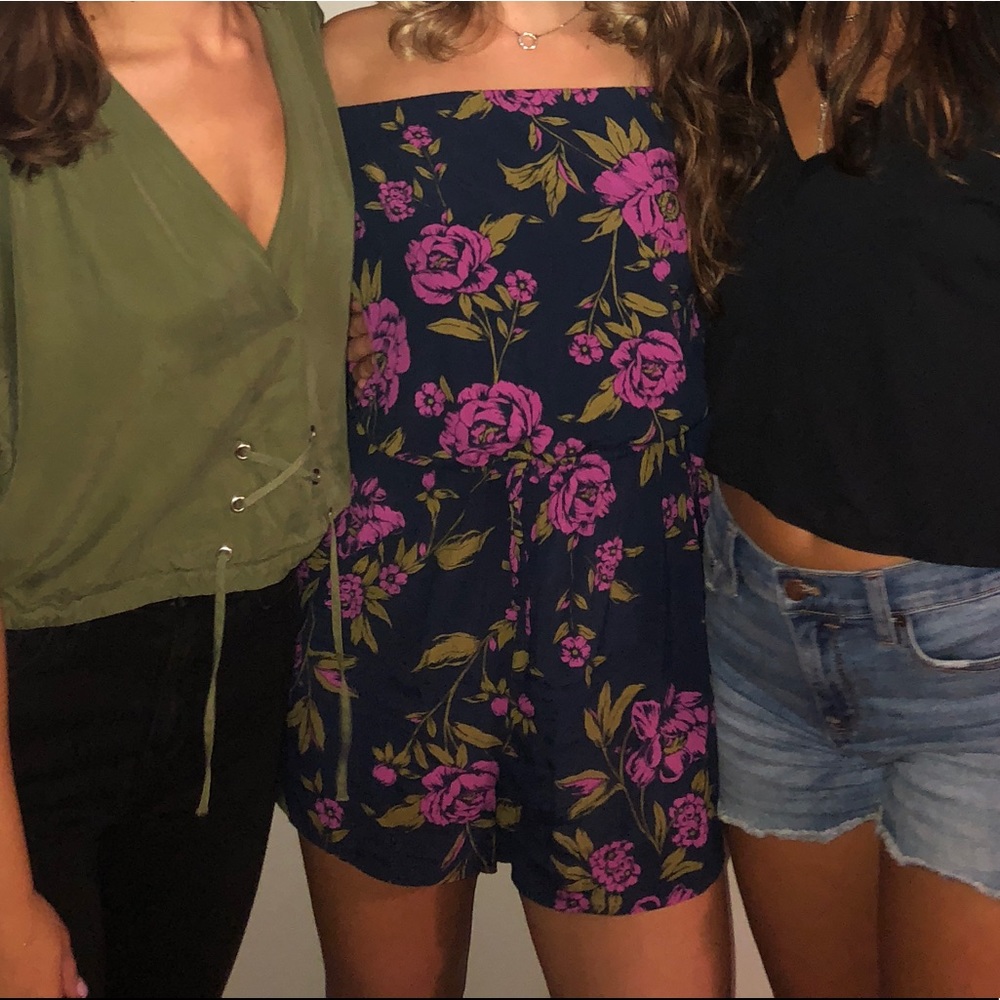 Floral romper - Picture 2 of 4